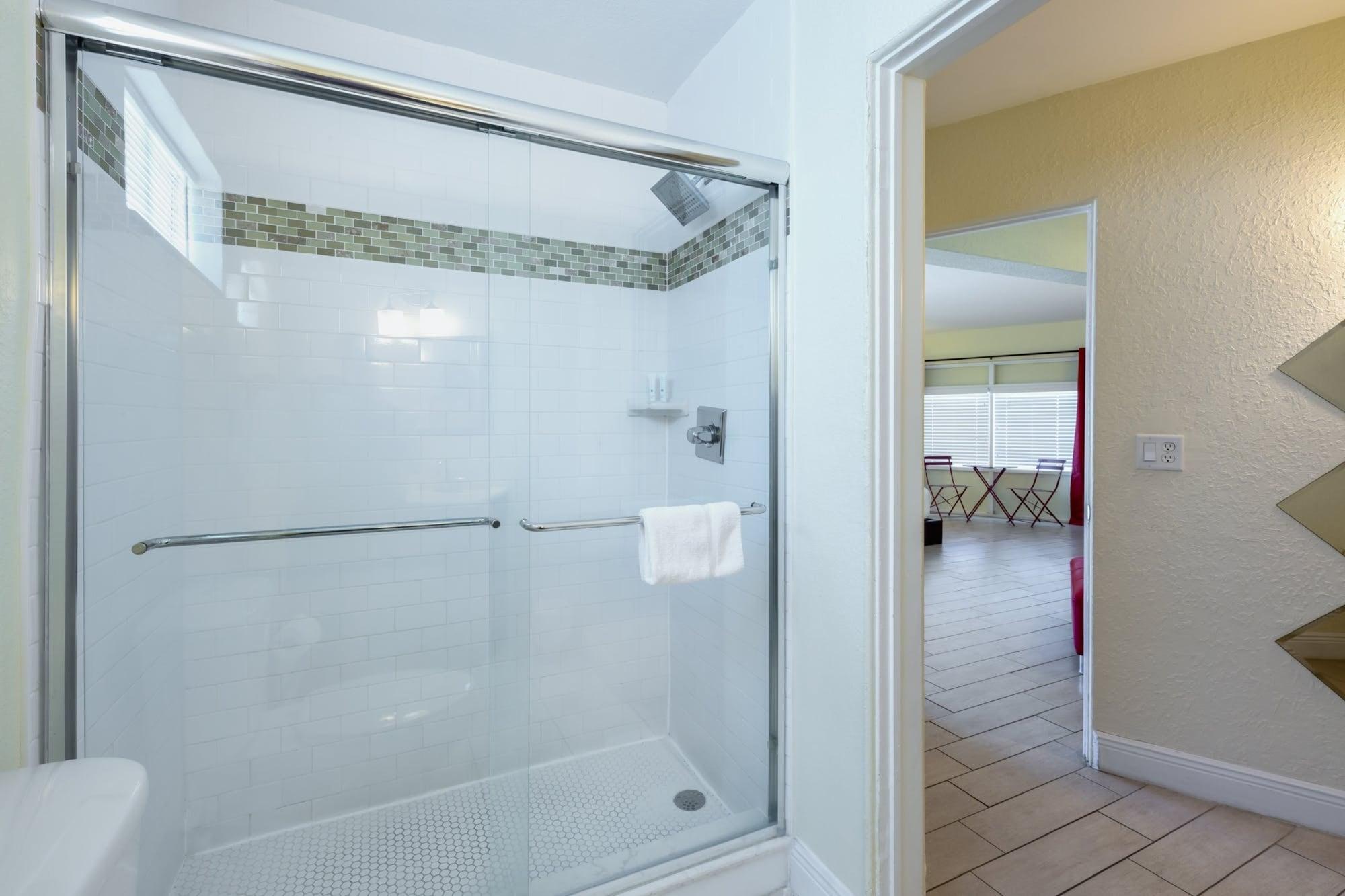 Chateau Mar Beach Resort Ormond Beach Exterior photo
