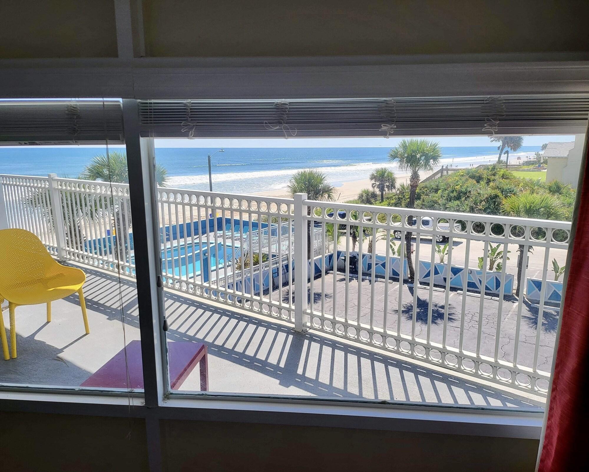 Chateau Mar Beach Resort Ormond Beach Exterior photo
